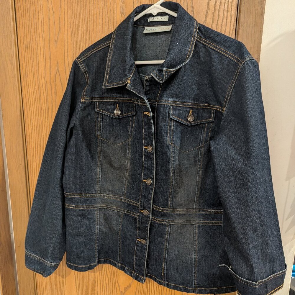First Issue by Liz Claiborne Stretch Denim Blue Jean Jacket- Women's XL